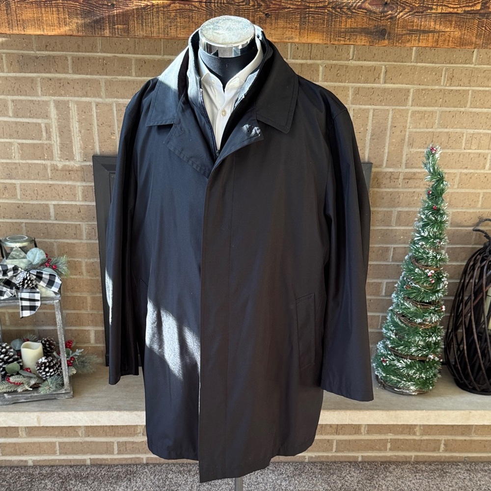 Jos. A. Bank mens 48R black solid travel long overcoat performance EUC
